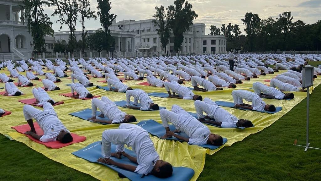 Our students participated in International yoga day celebration at Raj Bhavan